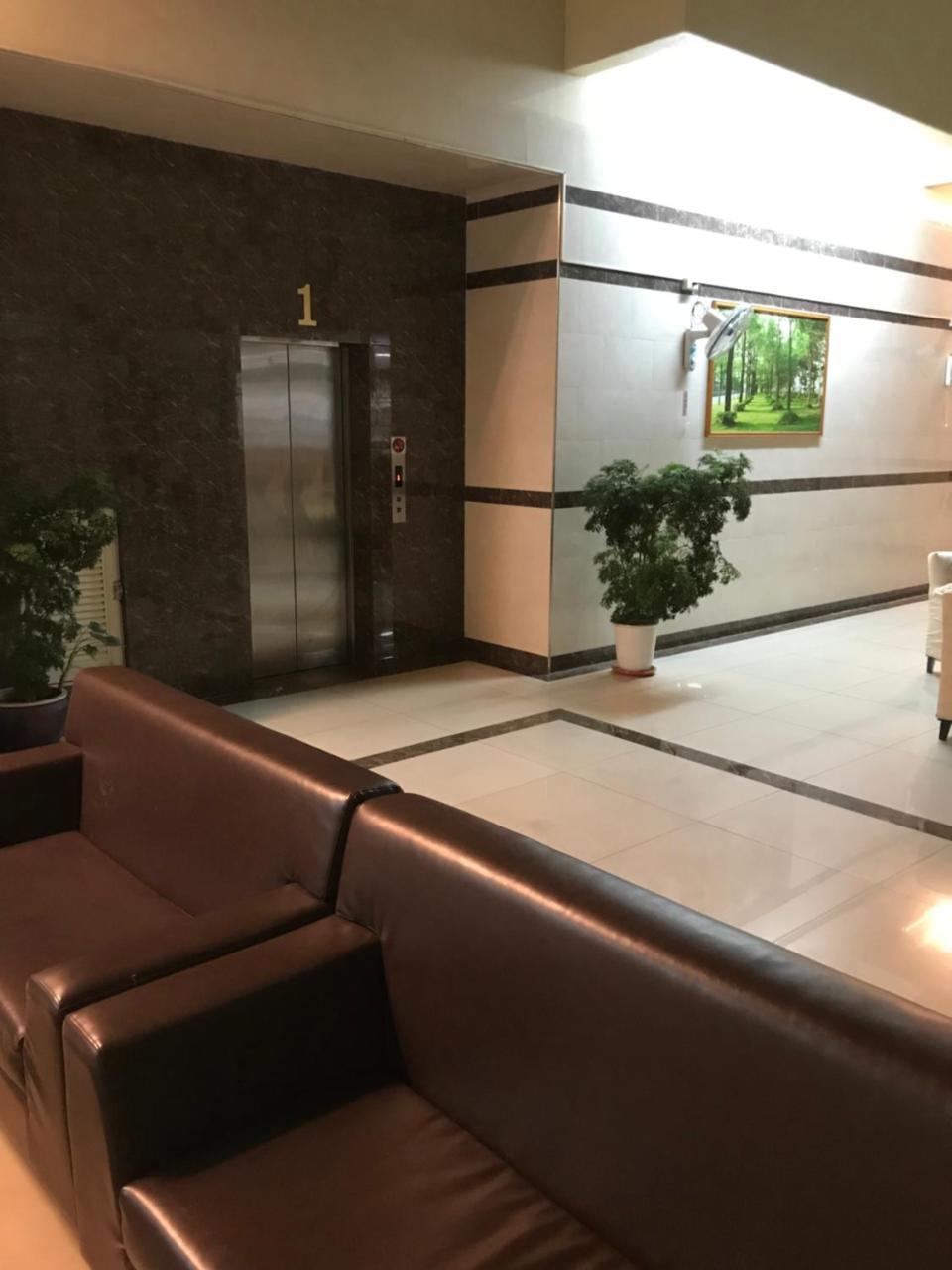 ホテルLai Zhe Xiao Wo 苗栗市 エクステリア 写真
